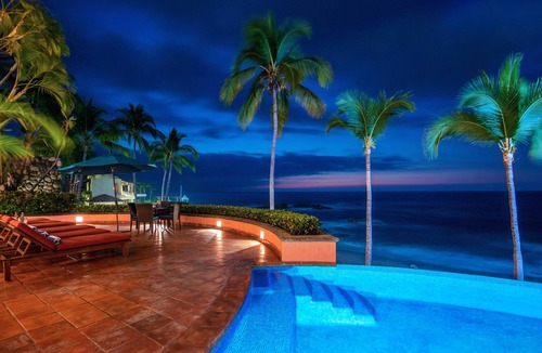 South Shore Hotel Area Villa | Villa Marea Baja (This is directly with the Owner)