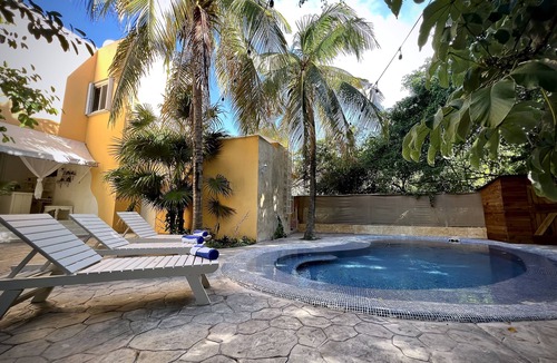 Playacar Villa | Villa Marea Playacar, Organic Home, Private Pool,10 Minutos de la Playa y Centro