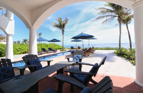 Akumal Villa | Villa Mia - 7BR Seafront Villa, Pool & Concierge