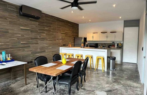 La Veleta Villa | Villa Miami in the heart of La Veleta