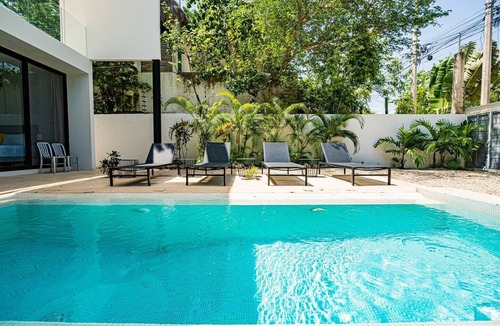 La Veleta Villa | Villa Miami in the heart of La Veleta