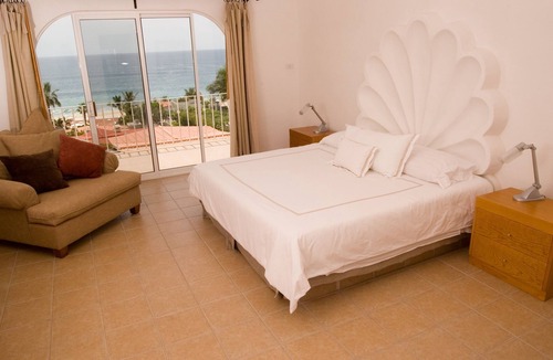 Cabo San Lucas Villa | Villa Oceano: Spectacular Ocean Views Steps from the Beach!