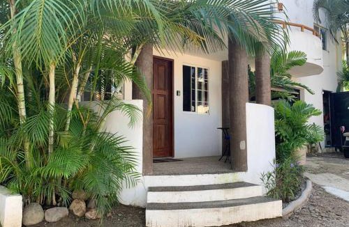San Francisco Apartment | Villa Palmas #1 One bedroom beach scape apartament