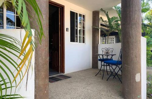 San Francisco Apartment | Villa Palmas #1 One bedroom beach scape apartament