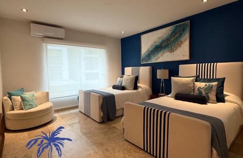 Playa Diamante Villa | Villa Santorini Palm House-Luxury Villa