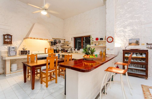 Playacar Fase I Villa | Villa Tambuuco-Classic 6BR- Pool, Rooftop, Kayak & Bicycles