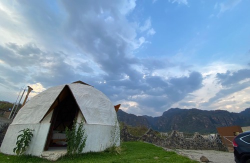 Amatlan Hotel | Villas Amatlan Eco Village Retired from People