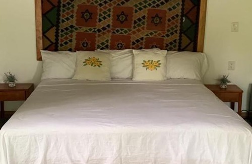 Flor de Abril Sector 3 Apartment | Villas Boutique Antheia