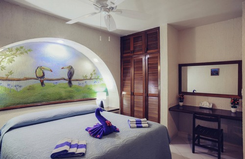 Akumal Hotel | Villas De Rosa Beach Resort