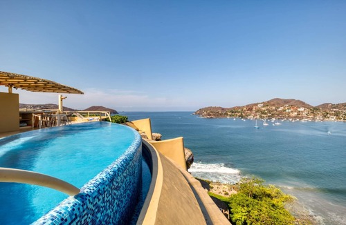 Playa la Madera Condo | Villas KauKan 102: Ocean's Front Row