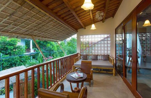 Cam An Villa | Vina Beach Pool Villas