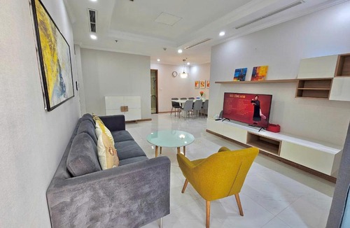 Hang Xanh Apartment | Vinhomes Aparment Landmark 81 View