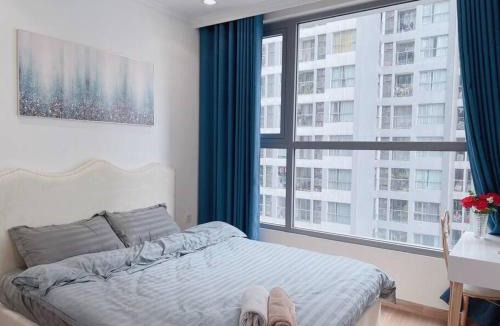 Hai Ba Trung Apartment | Vinhomes Time city 2 Bed room