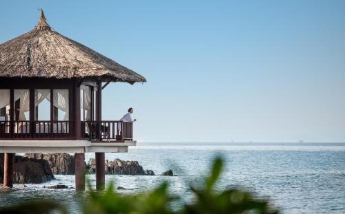 Nha Trang Resort | Vinpearl Luxury Nha Trang