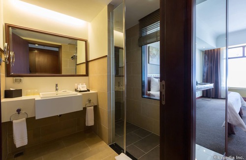 Phu Nhuan Hotel | Vissai Saigon Hotel