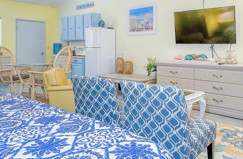Benito Juarez House | Vista de Oro – Near Beach, Mi Playa