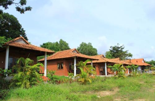 Cua Can Village Resort | Vung Bau Resort