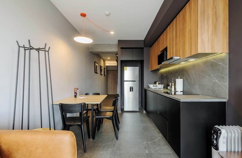 Cuauhtemoc Apartment | w* | Charming 2BR w/Balcony in Tabacalera