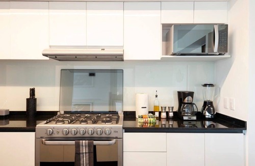 Hipodromo Condesa Apartment | w* | Fabulous 2BR with Balcony in Condesa