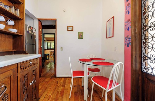 Hipodromo Apartment | w* | Practical 2BR w/Fantastic Deco in Condesa