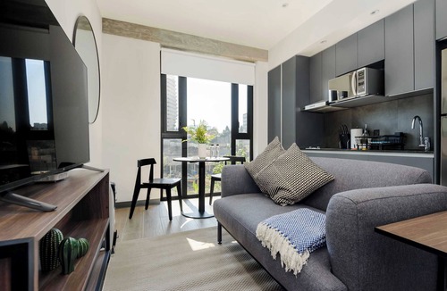 Huixquilucan Apartment | w* | Sleek Loft in the Heart of Interlomas