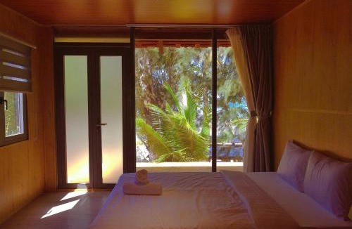 La Gi Hotel | Waikiki Lagi Beach homestay & restaurant