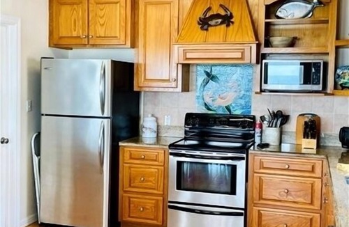 Port Mansfield House | Wake Up to a Beautiful View! 3bdrm, 2 bath. Private Fishing Pier.