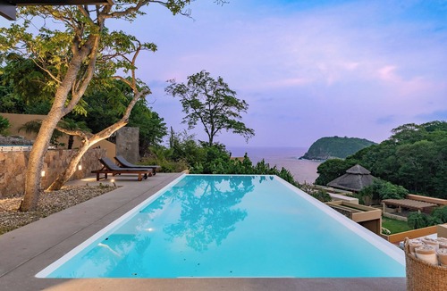 Santa Maria Huatulco Villa | Wake Up to Ocean Views, Relax by Your Private Pool