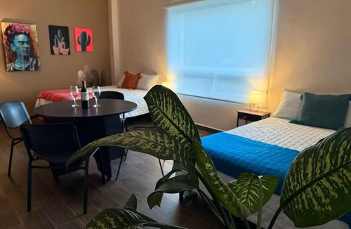 Santiago House | Walking distance to church, restaurants and main Santiago square