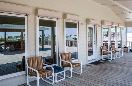 Port Mansfield House | Waterfront 4/3 House- 3 Piers / 3 Boat Slips/Lifts - Port Mansfield, Texas