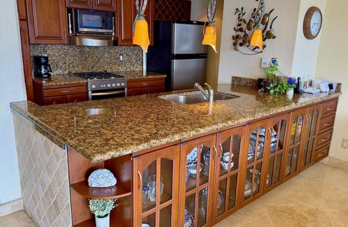 South Shore Hotel Area Condo | Welcome to a Slice of Paradise! Oceanfront, Beach Access, Quiet, Sunset Views
