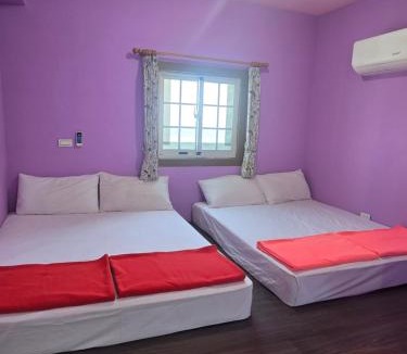 Lanyu House | Wen Zhong Hostel