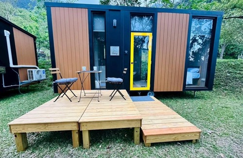 Nan-ao Cabin | Wild Look Secret Cabin 1 by Tiny Away (野Look秘境小屋1)
