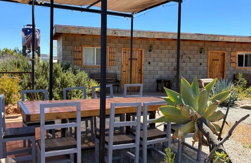 San Antonio de las Minas Cabin | Wine Country Retreat: Sleeps 8-Beautiful 4BR Cabin with A/C Valle de Guadalupe
