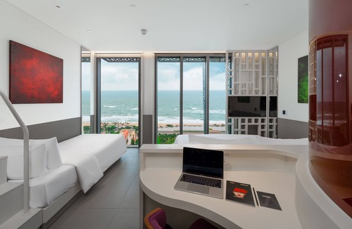 Tuy Hoa Hotel | Wink Tuy Hoa Beach, Unscripted by Hyatt - 24 Hours stay