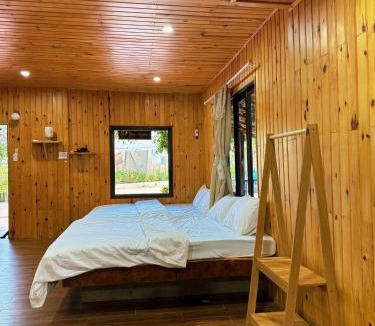 Da Lat Cabin | Wooden House Homestay