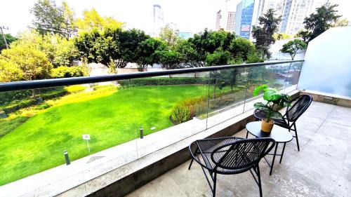 Anahuac Apartment | World Cup Stay Pool, Gym, Parking & King Bed