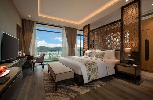 Cam Ranh Hotel | Wyndham Grand KN Paradise Cam Ranh