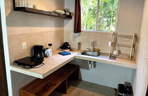 Huay-Pix Cottage | Xanthus Hotel - Cabaña 5 con vista al Lago con balcón y terraza