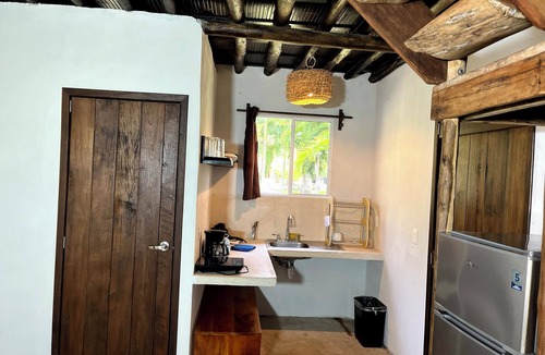 Huay-Pix Cottage | Xanthus Hotel - Cabaña 5 con vista al Lago con balcón y terraza