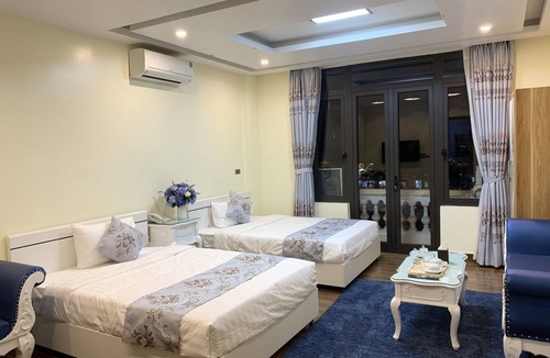 Cong Vi Hotel | Y PLACE Guest House