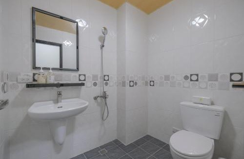 Yujing House | Yang
