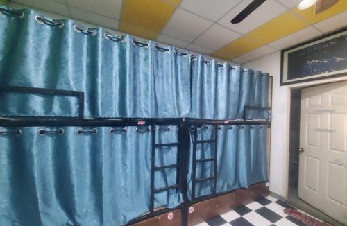Son Tra Hostel | Yen homestay 1983