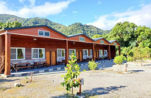 Luye House | YingChia SPA Homestay