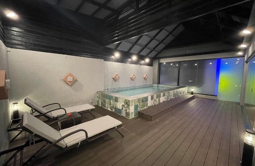 University District Hotel | Yosemite Motel - Chunghua Branch