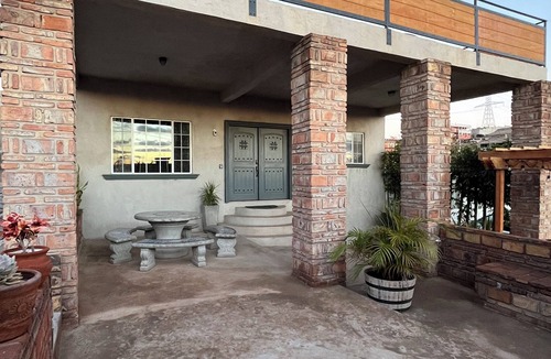 Rosarito House | Your coastal escape starts here!
