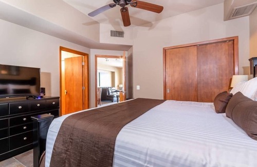 Puerto Penasco Resort | Your Oceanfront Oasis: Low Floor Spacious 1BR with King Bed & Ocean Front Views