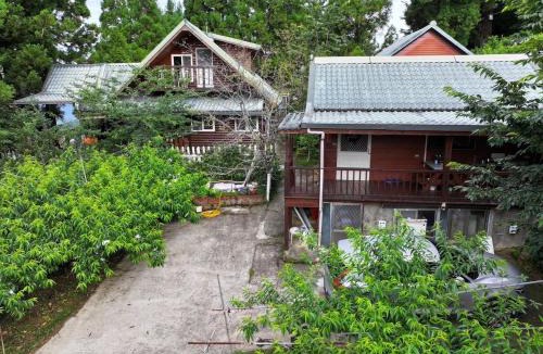 Fuxing District Ski Chalet | Yun Hsiang Zhan Chalet