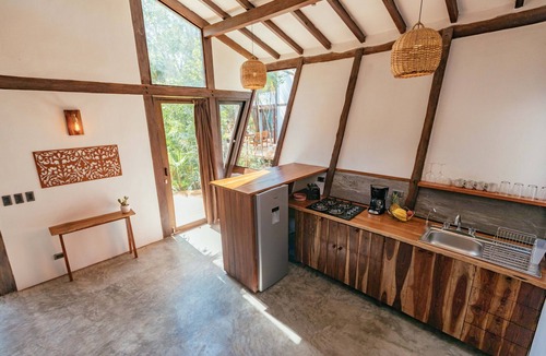 Tulum City Center House | Zapote Lodge: A place created respecting nature