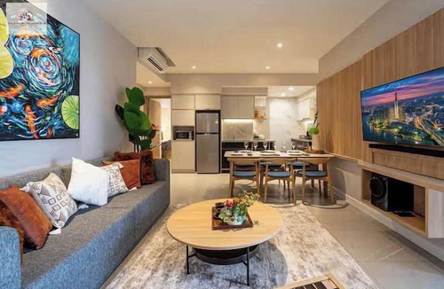 District 1 Hotel | ZENITY Skyline Residences Suite